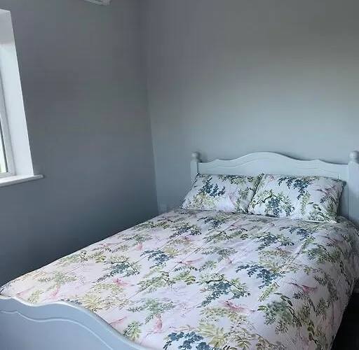 Modern 3 Bed Country